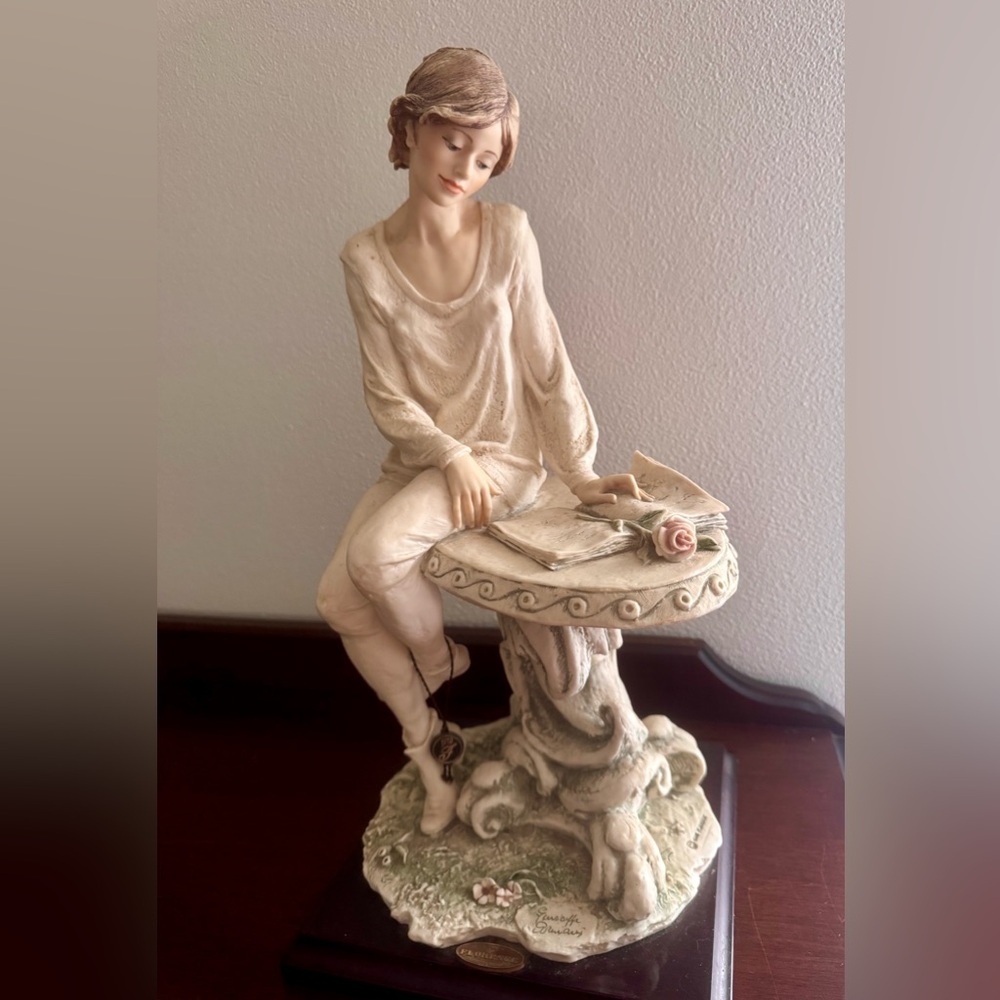 Vintage Giuseppe Armani Statue "Poetry".
